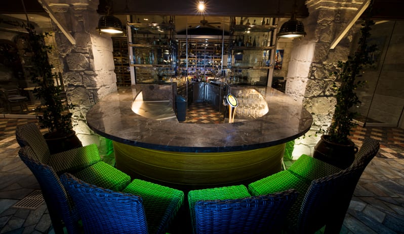 Columbia Beach Resort-Ouzeri Bar 1_5816